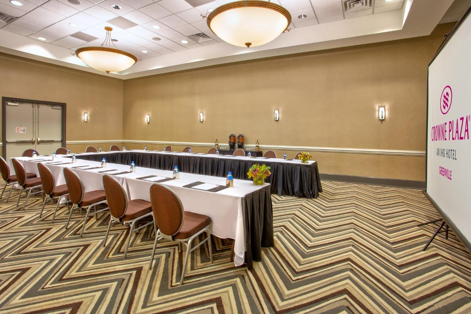 Crowne Plaza Greenville By Ihg Exterior foto