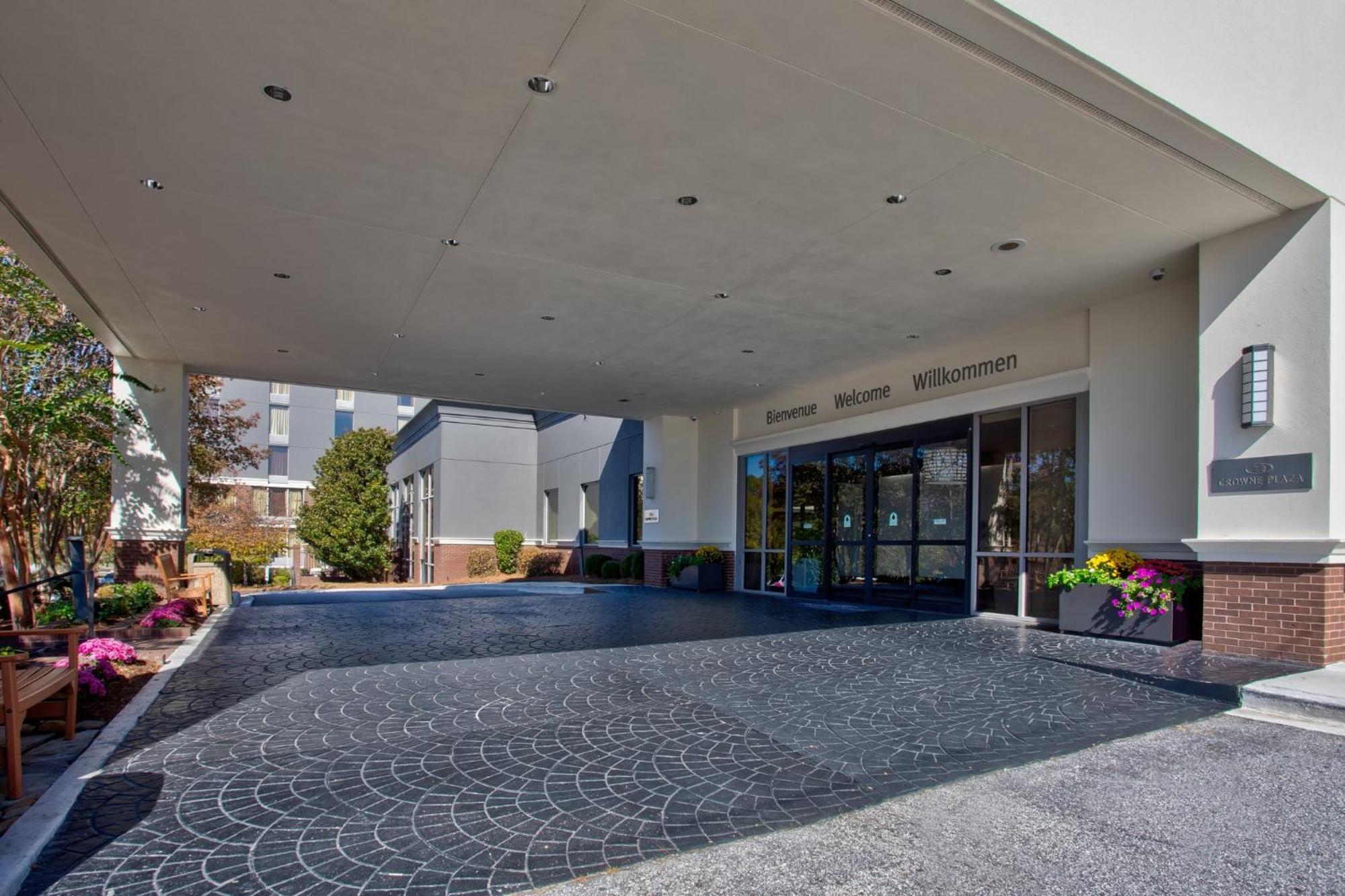 Crowne Plaza Greenville By Ihg Exterior foto