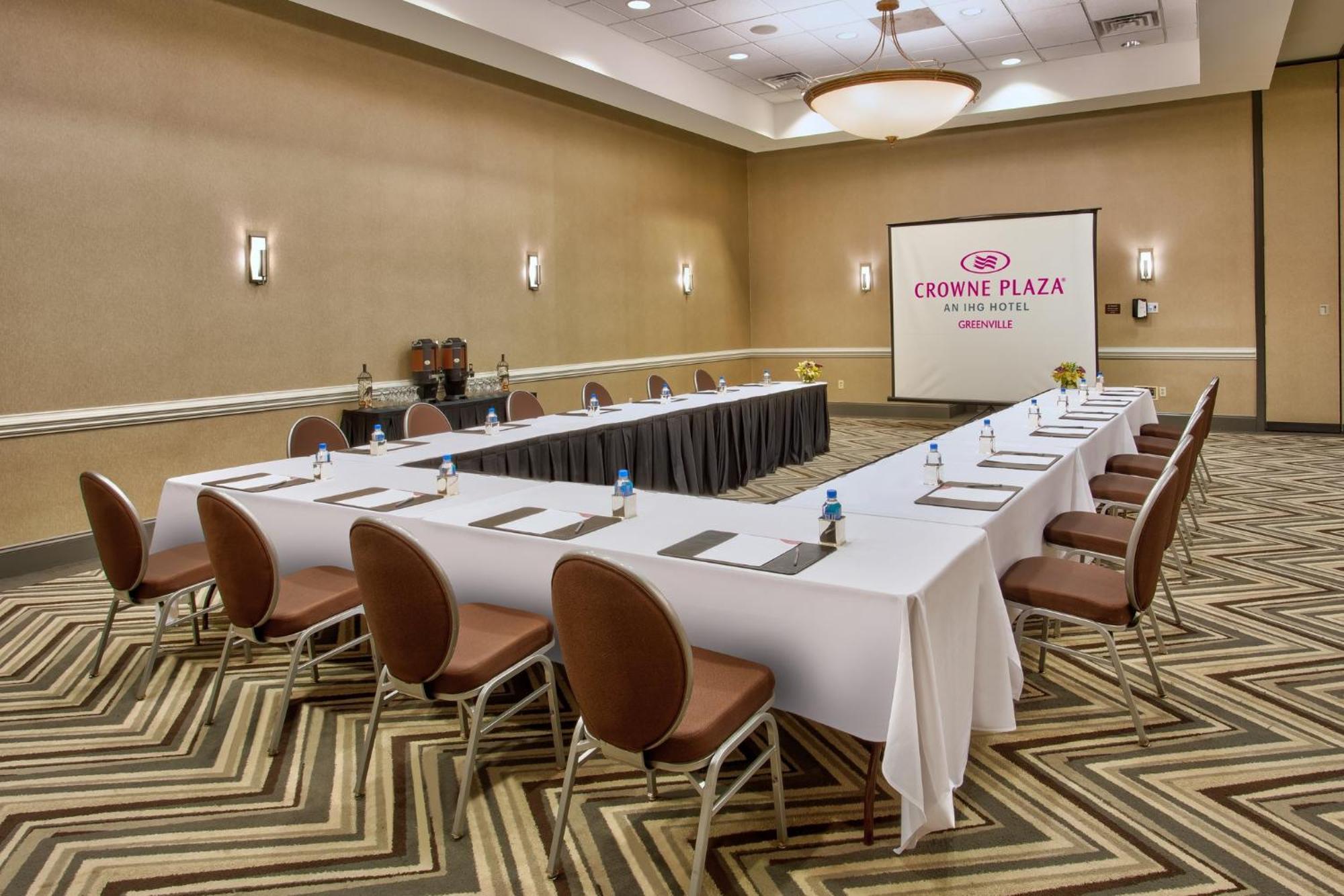 Crowne Plaza Greenville By Ihg Exterior foto